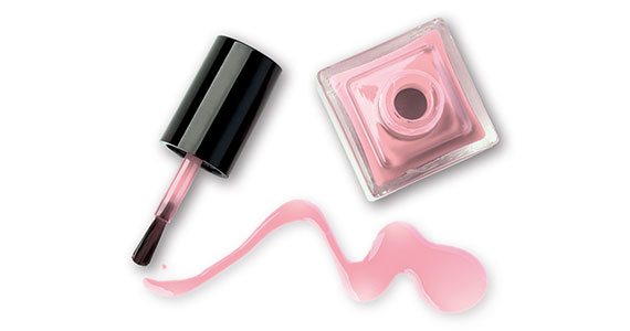 Zwei Nagellack-Flaschen, eine davon umgefallen mit offenem Deckel, monochrom im Graffiti-Stil